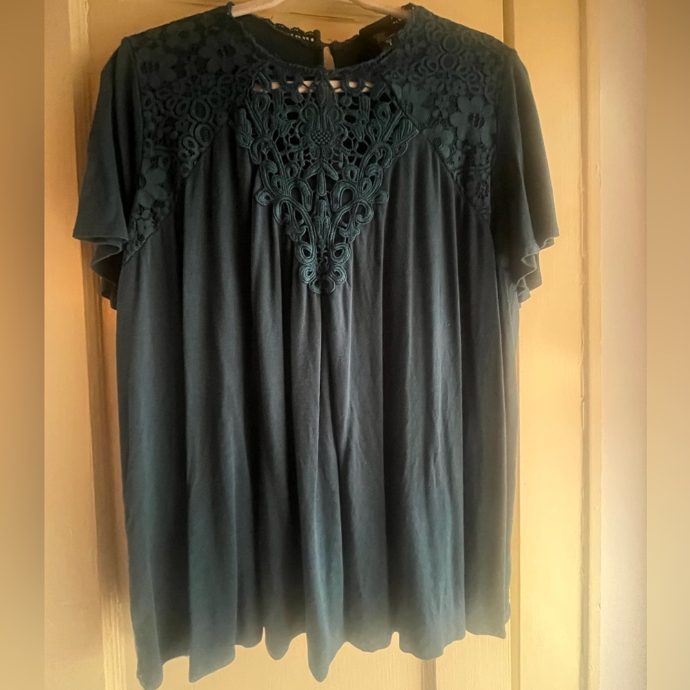 Short sleeved top from Torrid